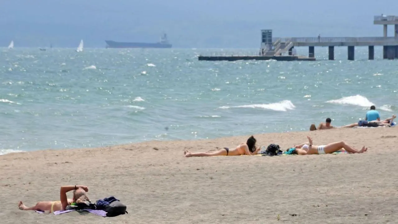 Sea Apartment Colours Burgas